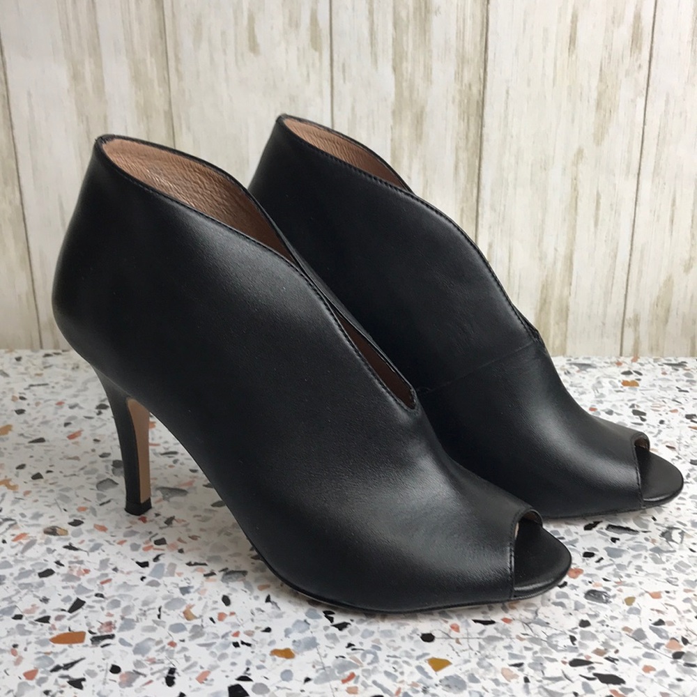 Black Halogen Heels Size 9M
